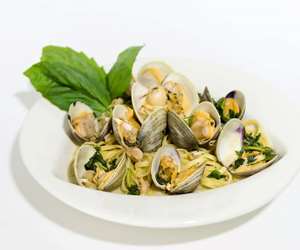 Linguine and clams in a white wine sauce. 